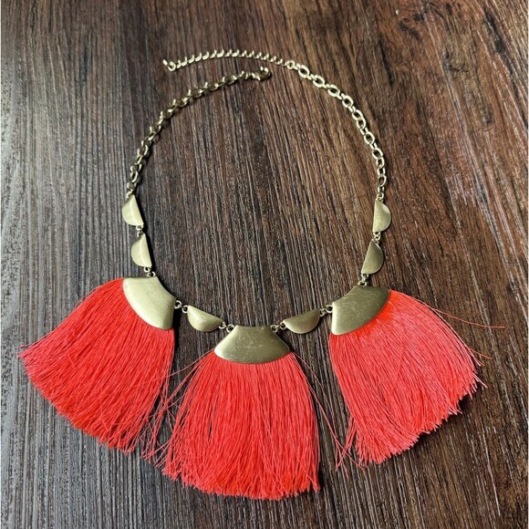 Goldtone Neon Coral Red Fan Fringe Statement Necklace 3 Tassel Adjustable 17-21” - Picture 5 of 13